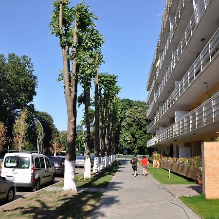 Apartmán Coral Onix Neptun Exteriér fotografie