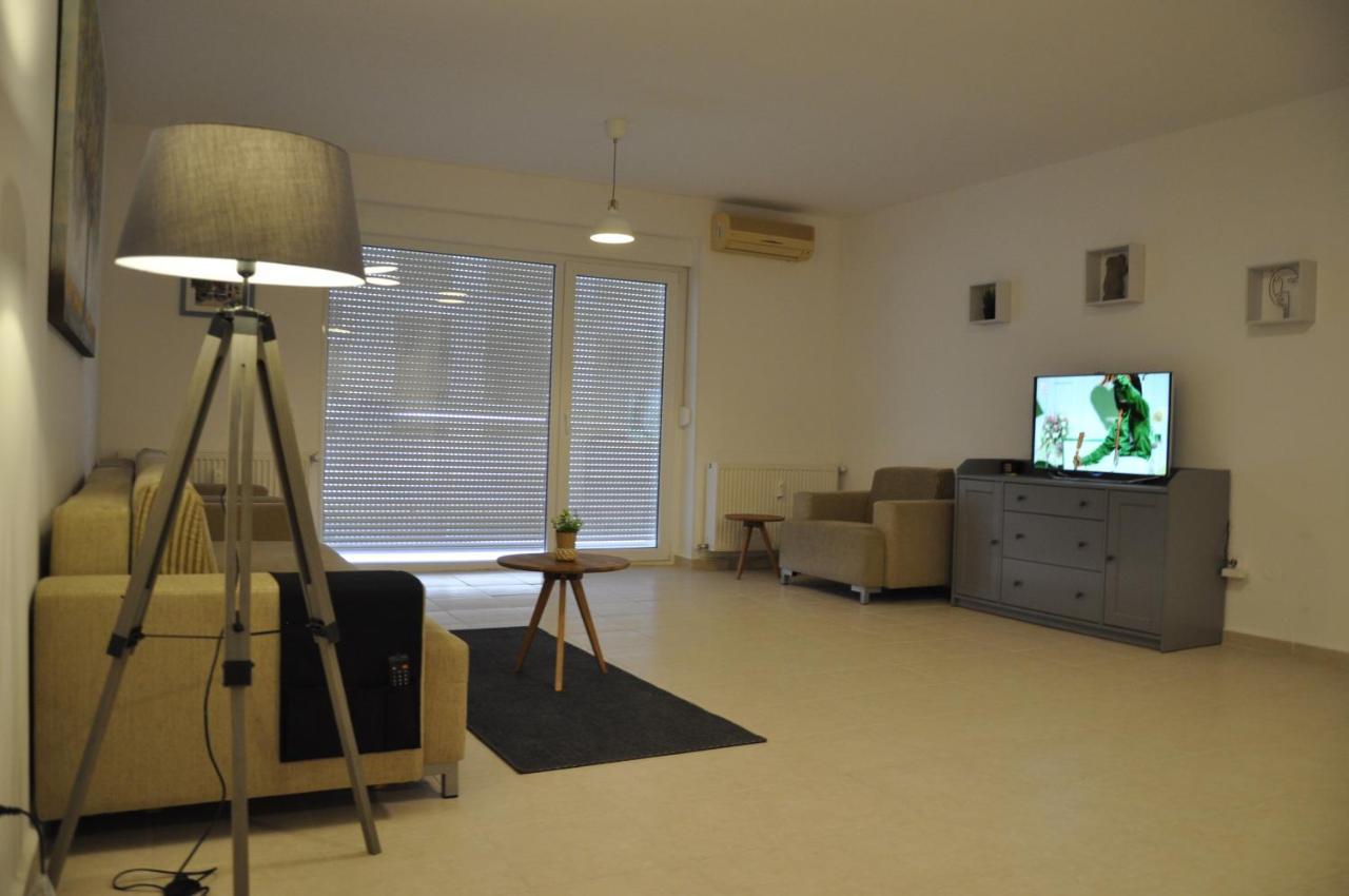 Apartmán Coral Onix Neptun Exteriér fotografie
